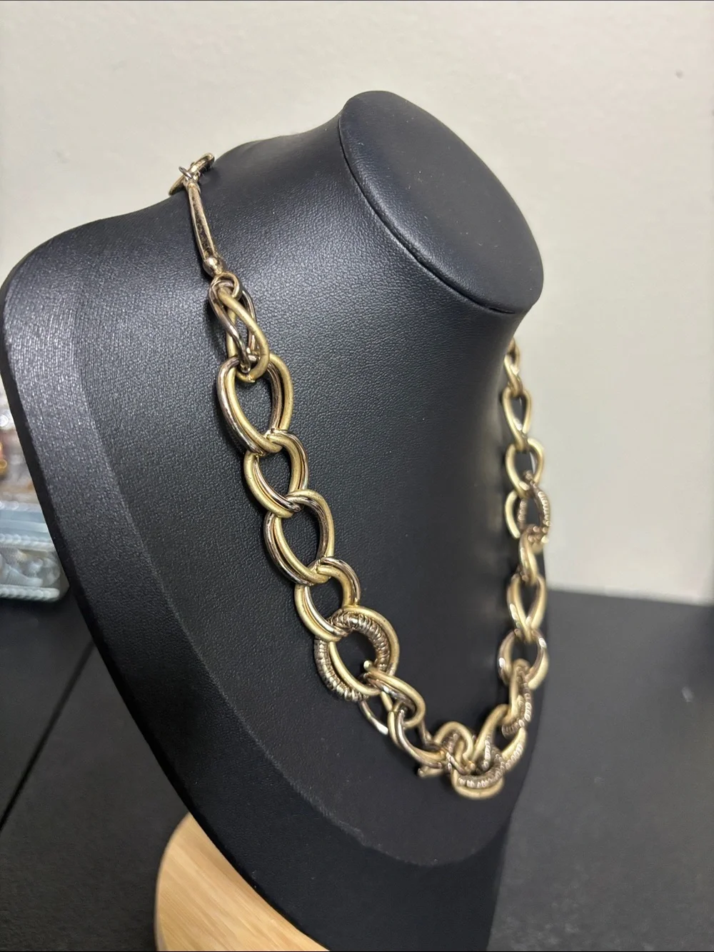 Liz Claiborne Gold-Tone Chunky Link Necklace - Women Jewelry